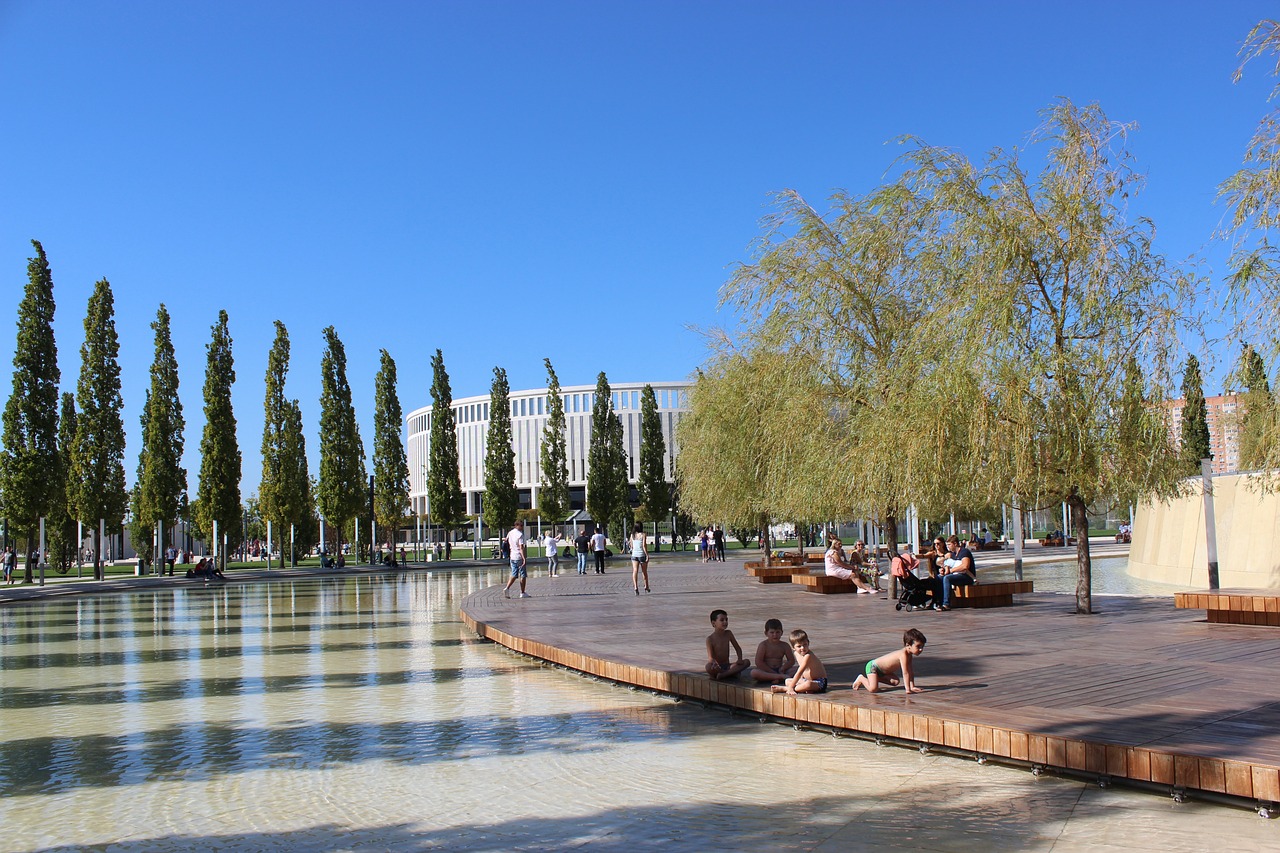 场友谊赛中 场友谊赛中